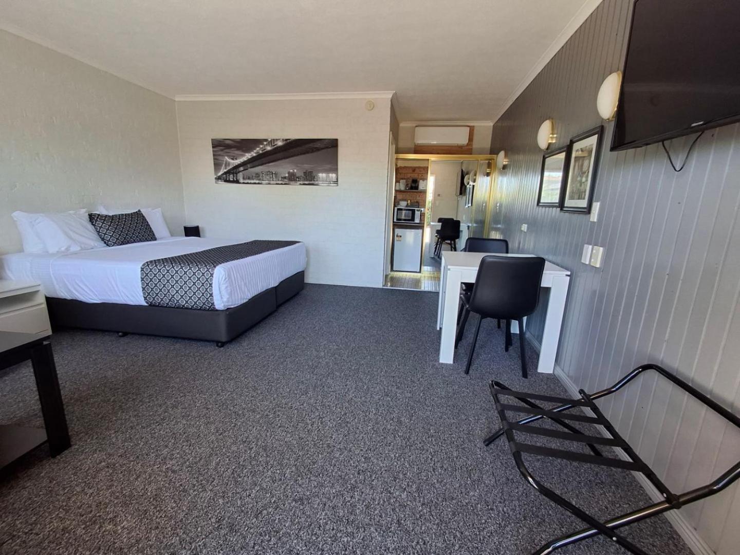 Blue Diamond Motor Inn Dubbo Exteriör bild