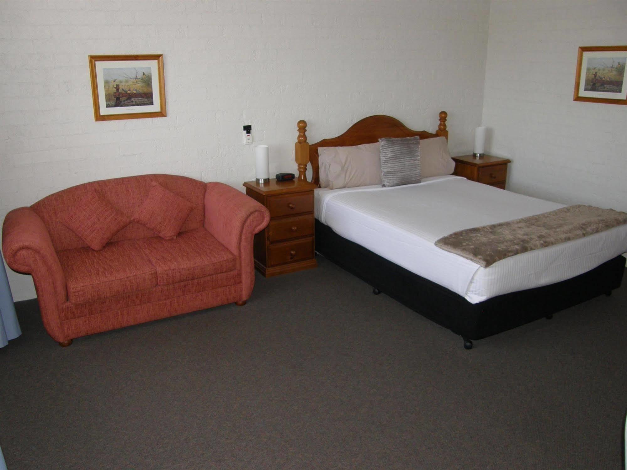 Blue Diamond Motor Inn Dubbo Exteriör bild